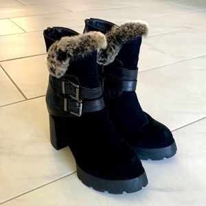 YANYANG  Women’s Boots Size: 7